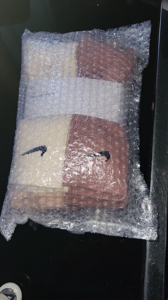 Lot de 6 paires de chaussettes Nike
neuf taille 46-50 ( la couleur ne
convient pas à mon fils😥) voir les couleurs - photo numéro 9