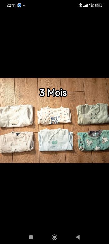 Lot pyjamas velours taille 3 mois