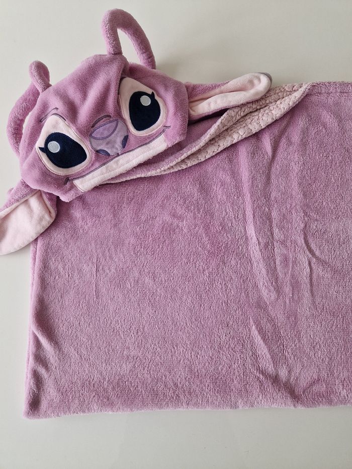 Plaid à capuche / couverture angel de Lilo et Stitch