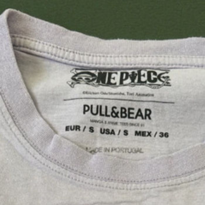 TEE shirt one piece pull&bear - photo numéro 3