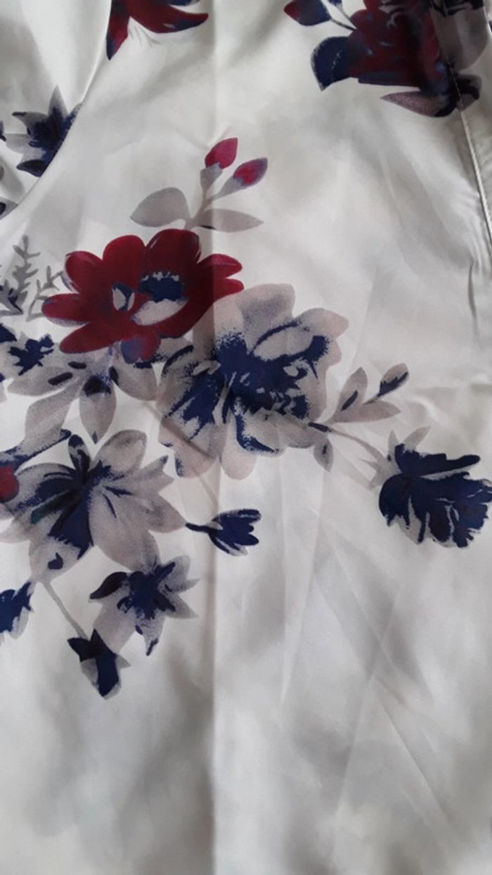 Blouse fleurie - photo numéro 3