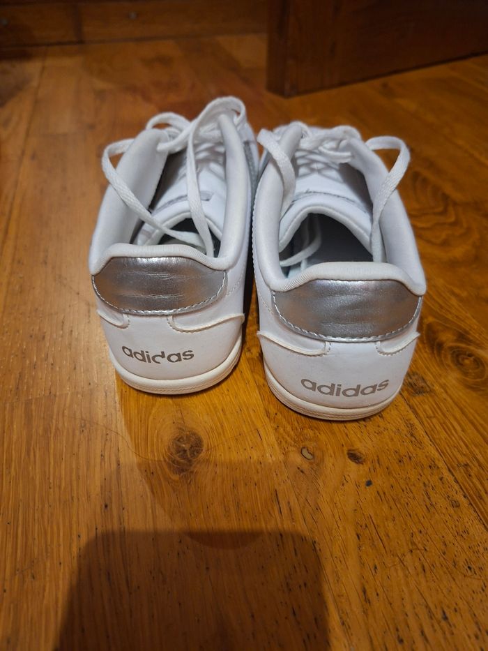Basket adidas - photo numéro 2