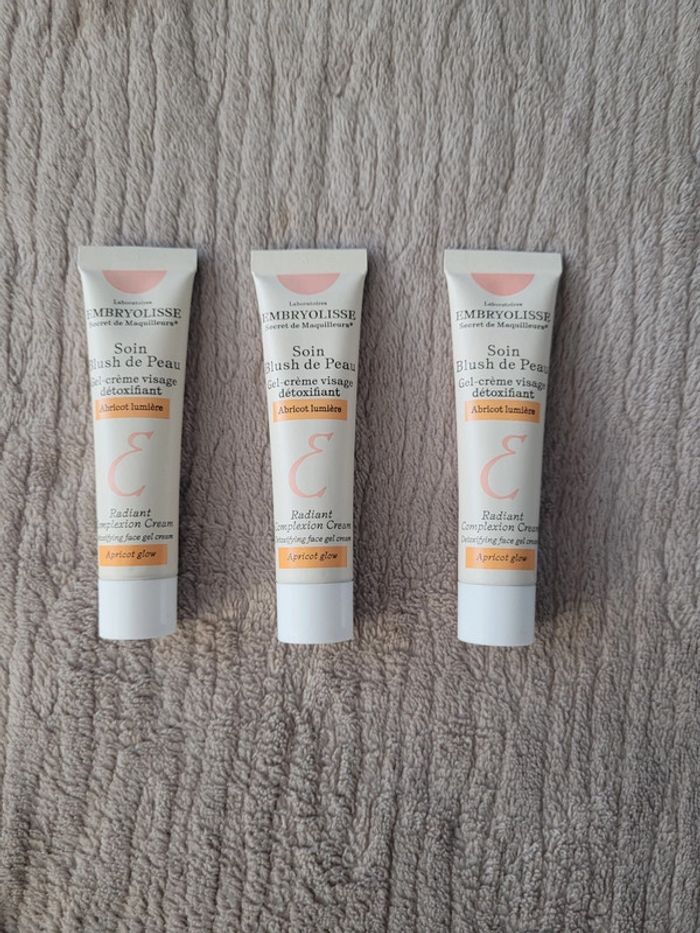 Soin Blush de peau Abricot Lumière