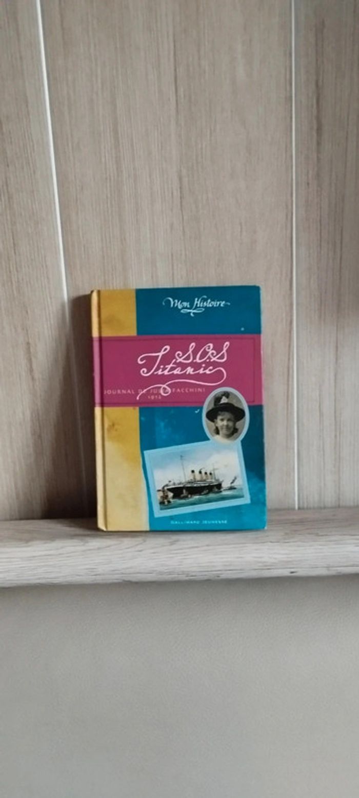 SOS Titanic journal de Julia Facchini