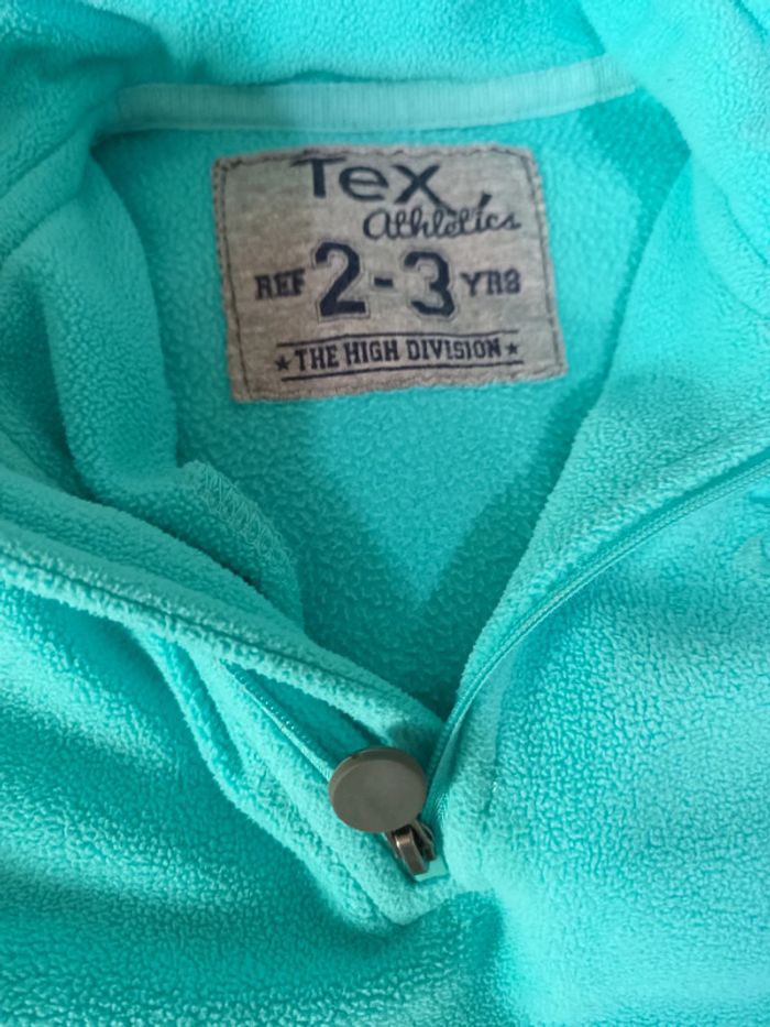 Pull polaire 3 ans - photo numéro 2