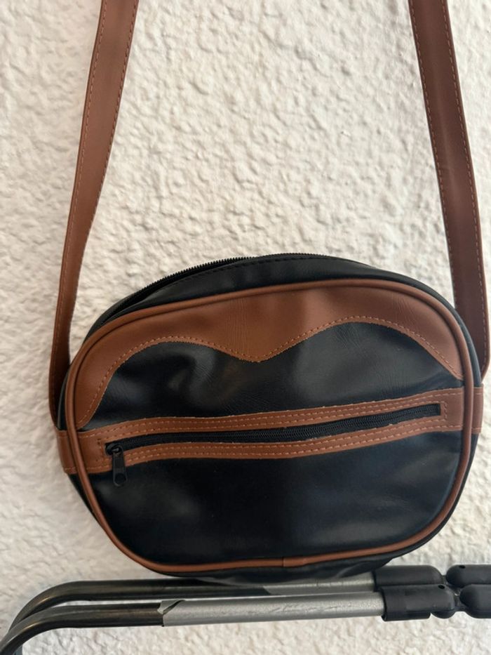 Sac a main noir et marron en skai