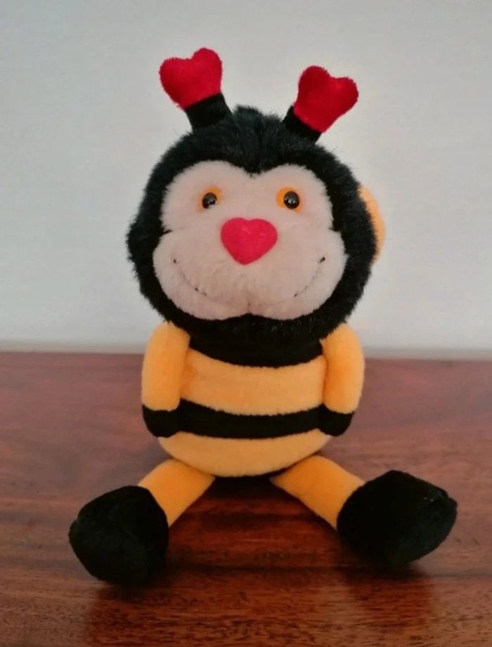 Doudou peluche abeille 20 cm environ