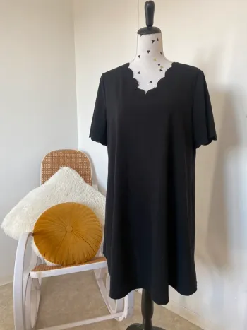 Robe noire grossesse
