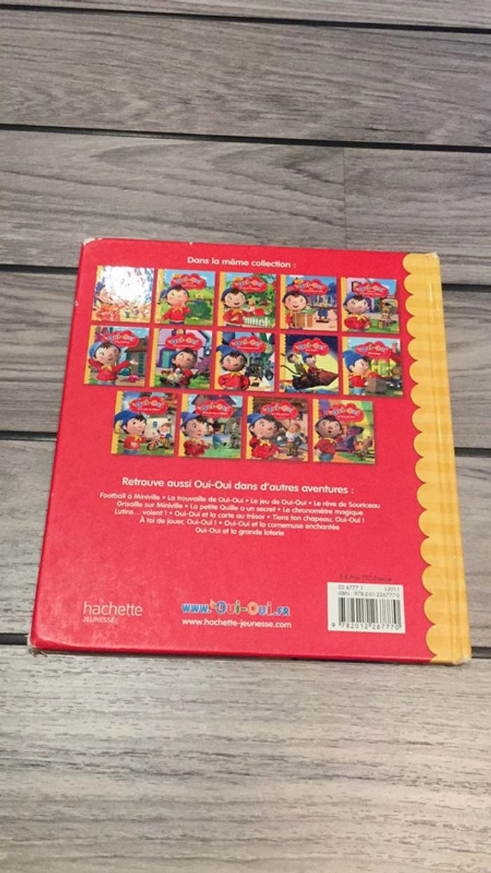 Livre Oui Oui - photo numéro 2