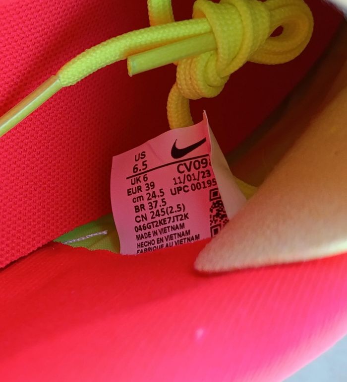 Basket Nike Mercurial - photo numéro 3