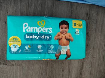 Couche pampers taille2