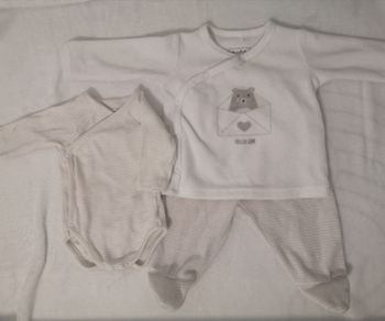 Ensemble pyjama et body