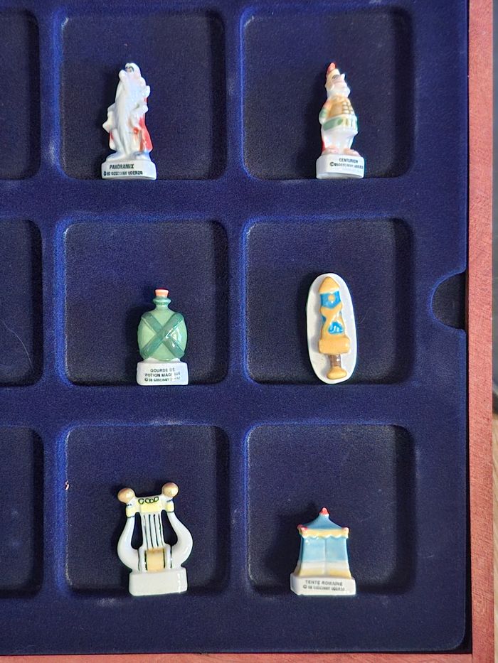 Collection Complète des fèves les objets d Asterix 1999 - photo numéro 2