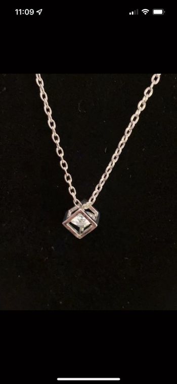 Collier cube