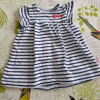 Robe 👗 taille 9 mois