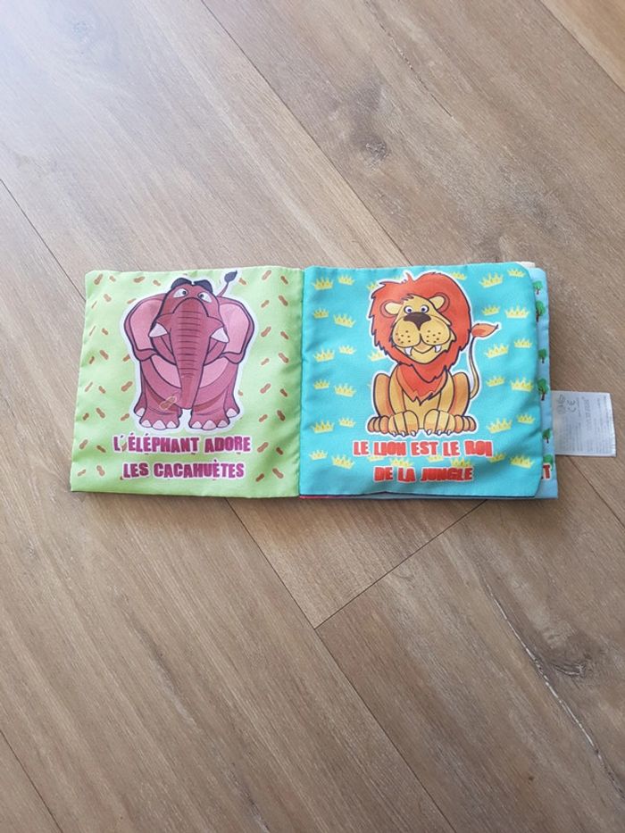 Livre tissu Élio - photo numéro 3