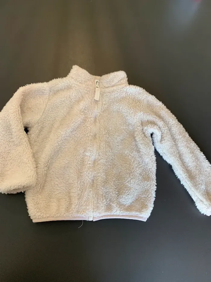 Jolie veste mouton 🐑 taille 18/24 mois