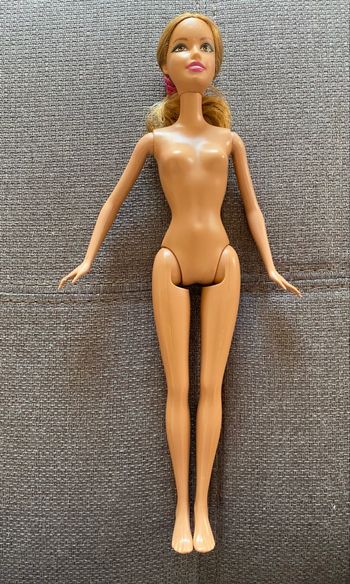 Poupée Barbie