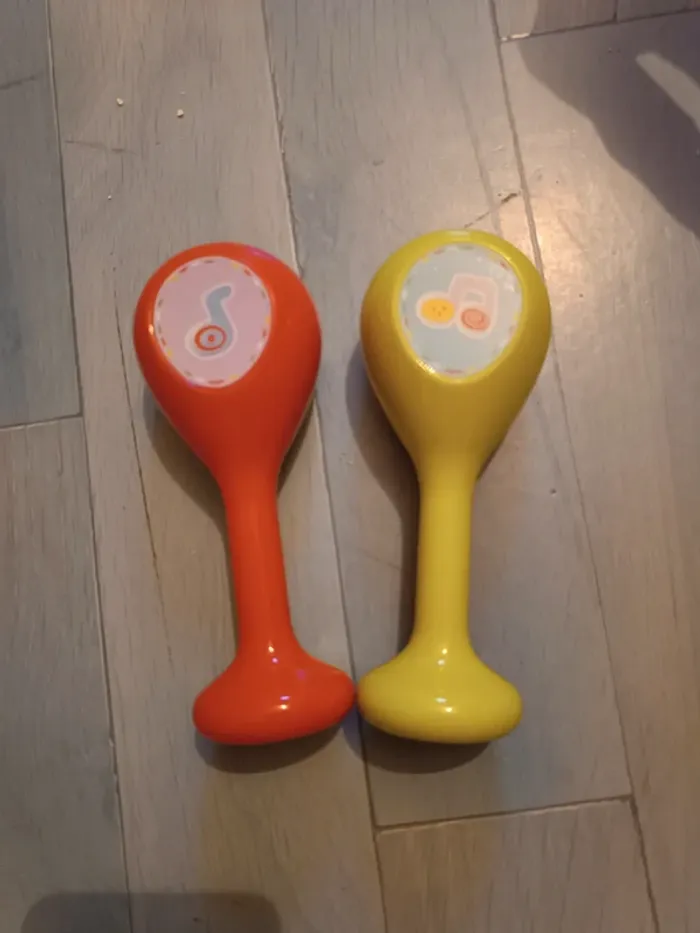 Maracas