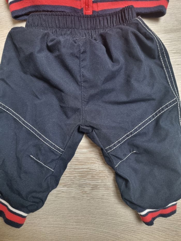Ensemble taille 6 mois il est neuf - photo numéro 4