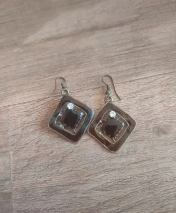 Boucles d'oreilles pendantes