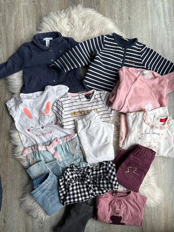 Lot de vêtements fille 6 mois