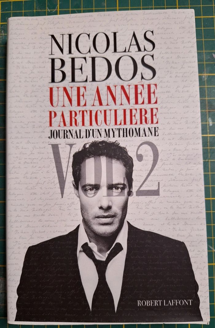 Livre "une année particulière volume 2" en très bon état