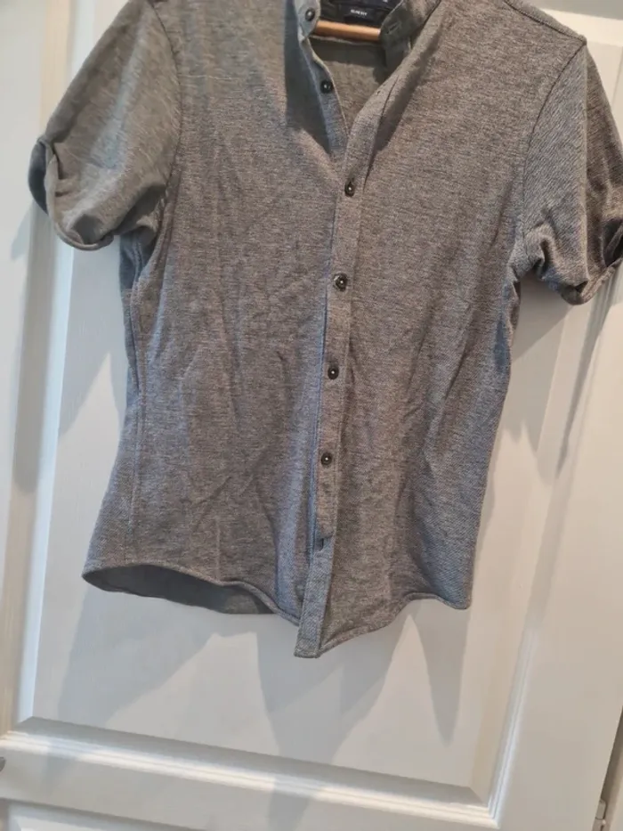 Beau pola zara homme gris taille s Très bon état - photo numéro 2