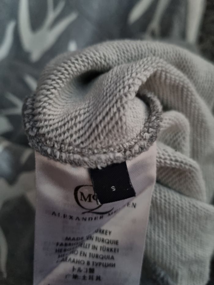 Sweat gris avec hirondelles blanche taille S mixte - photo numéro 7