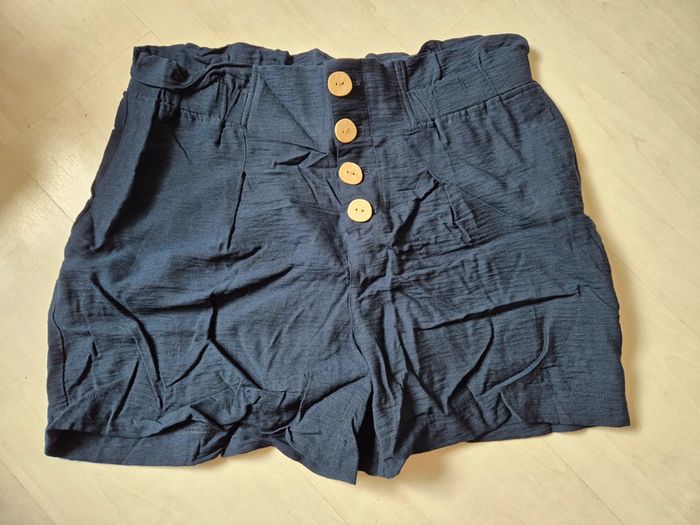 Short Kiabi neuf