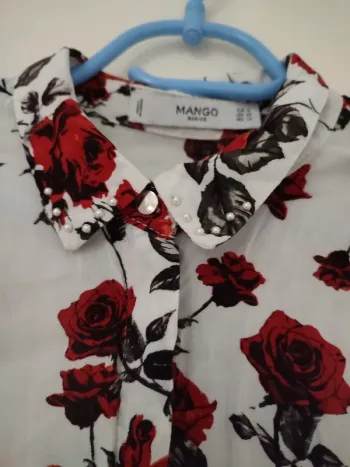 Chemise Mango avec roses
