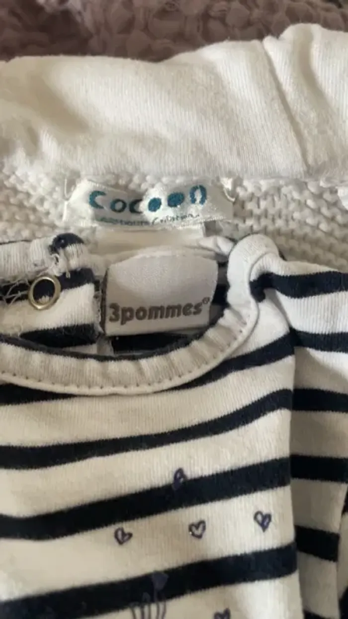 Gilet Cocoon et T shirt 3 pommes 3 mois - photo numéro 9