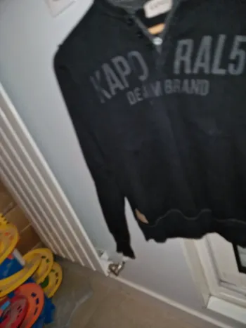 Pull Kaporal