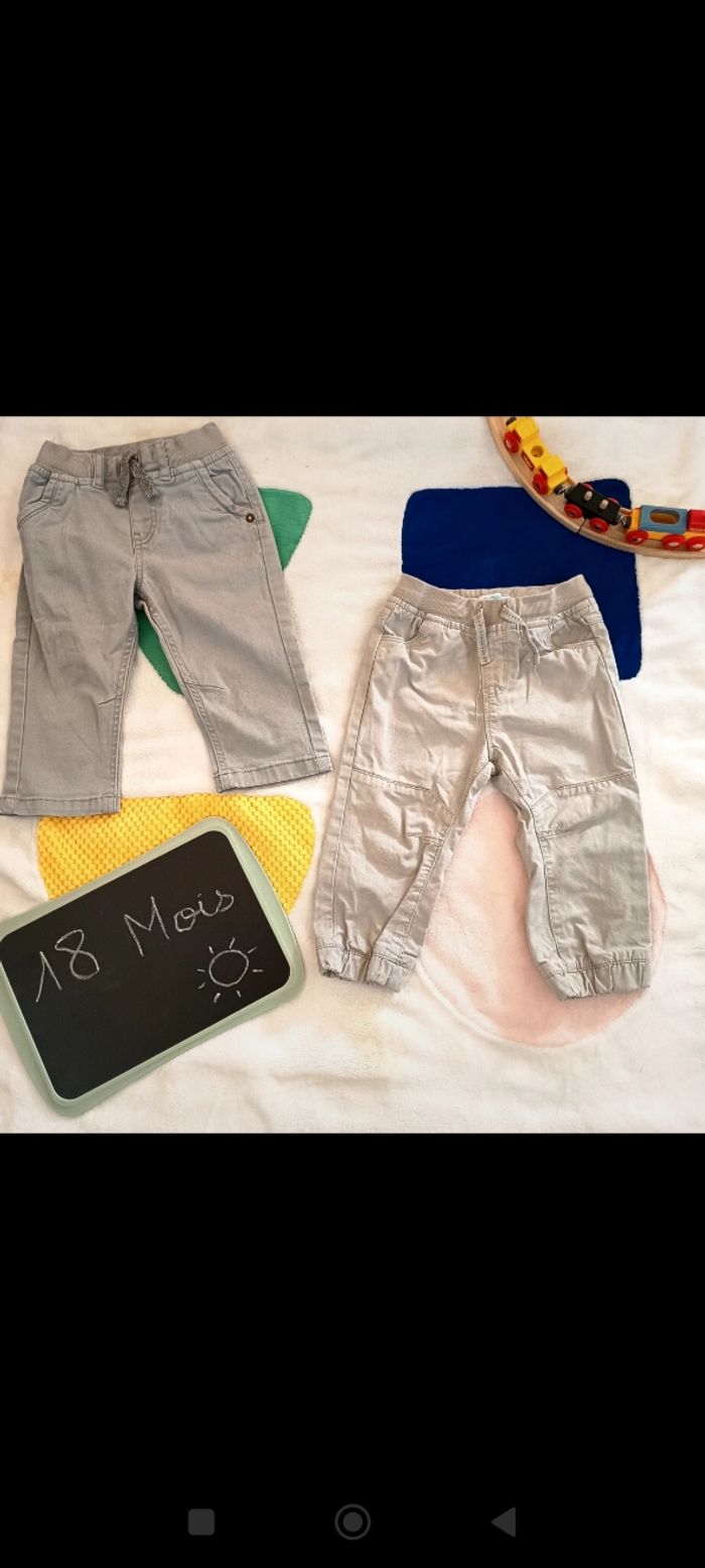 Pantalons très bon état 18 mois