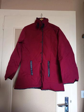 Manteau femme léger. Marque claire Neuville.