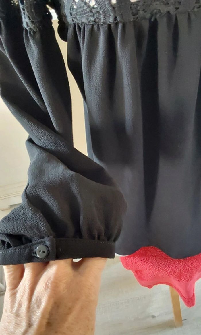 Haut fluide chic noir avec dentelle T 38 - photo numéro 6
