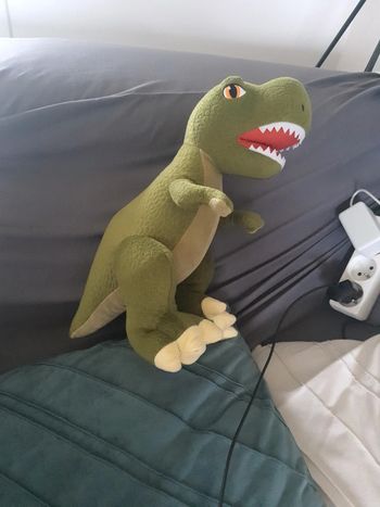 Grande peluche dinosaure
