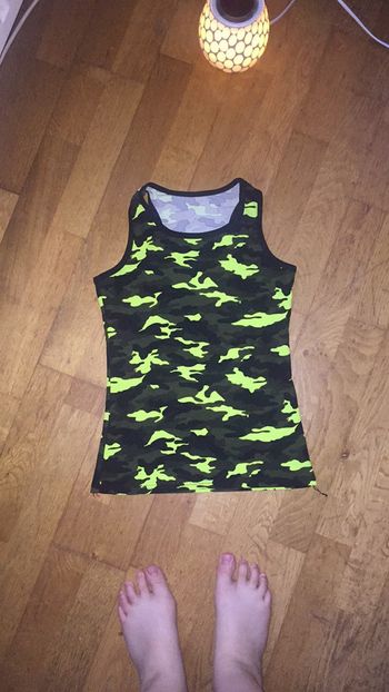 T shirt fille militaire, taille S