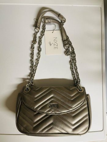 Joli sac à main neuf