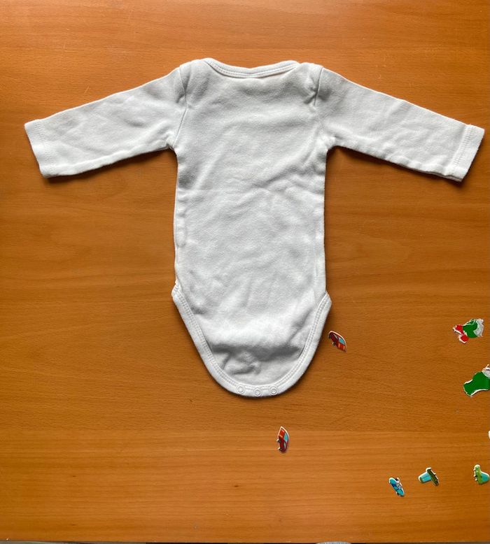 Body 3 - 6 mois - photo numéro 3