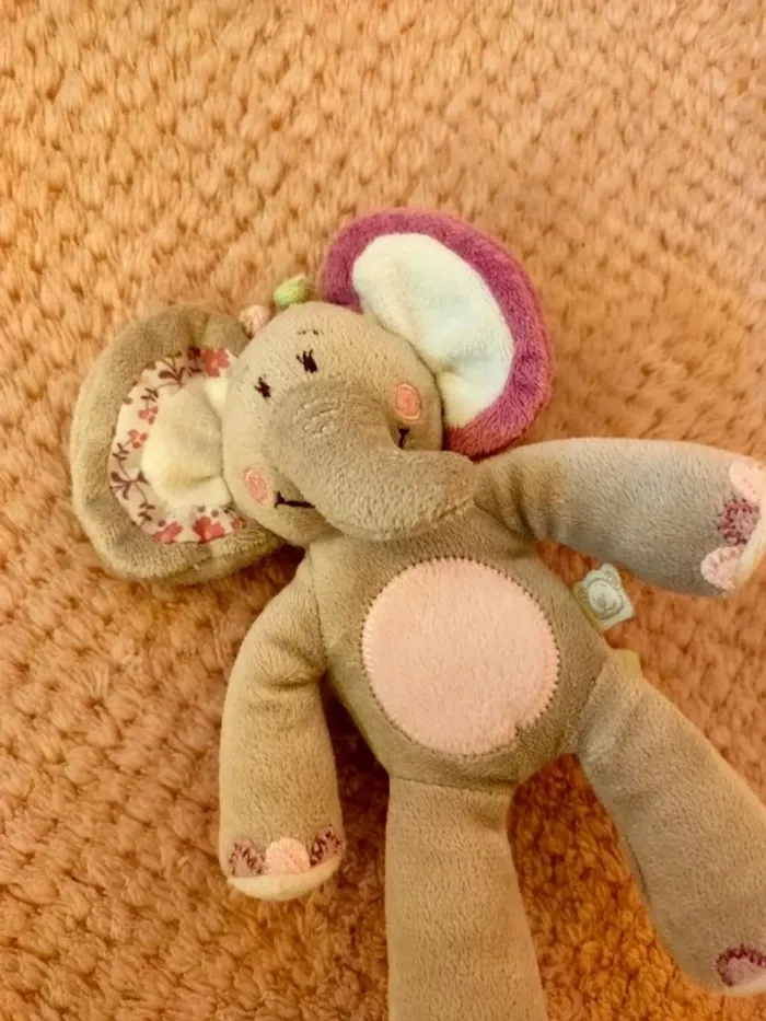 Peluche éléphant - photo numéro 2
