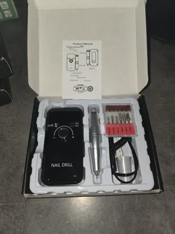 [NEUF] Ponceuse à ongles électrique noire