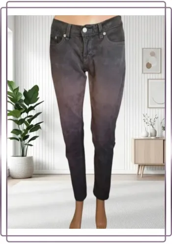 Jean Levis Strauss superlow 524 ,coupe slim ,taille basse ,extensible