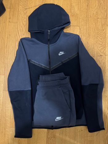 Ensemble nike tech bleu