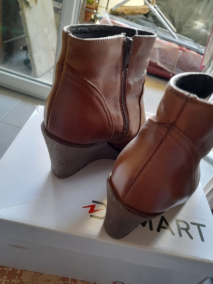 BOTTINES FEMME  " MINELLI" TAILLE  38 - photo numéro 4