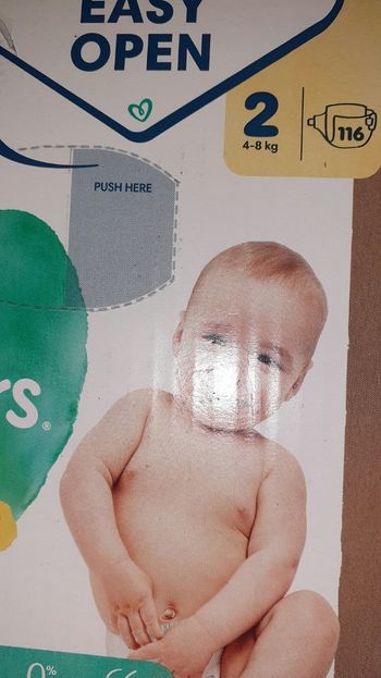 116 couches Pampers taille 2