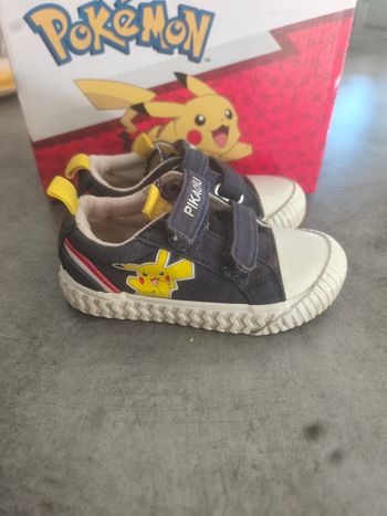 Basket pikachu taille 24