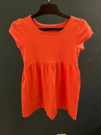 Très belle robe légère à courte manche bébé fille