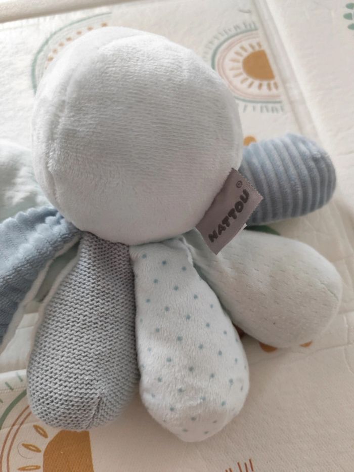 Peluche multi activité poulpe pieuvre Nattou - photo numéro 3
