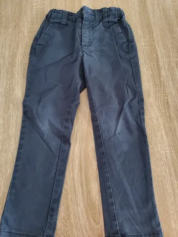 Pantalon fin Kiabi 4 ans